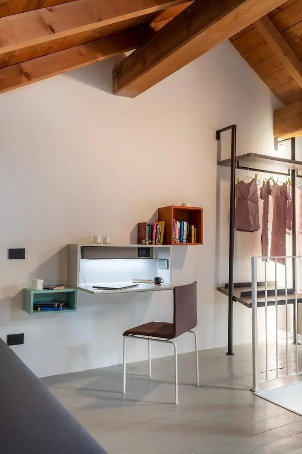 Studio Mav - Design In Porta Romana ミラノ